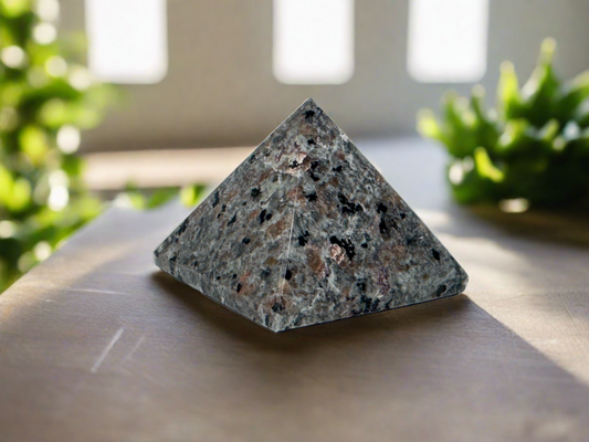 Yooperlite Pyramid