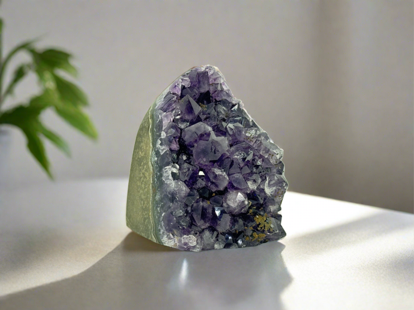 Amethyst Cutbase